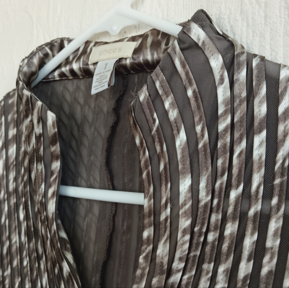 Chico's Julianne Jacket Zip Up Stretchy Boho Lightweight Sexy Shiny Mesh Animal - Picture 4 of 12